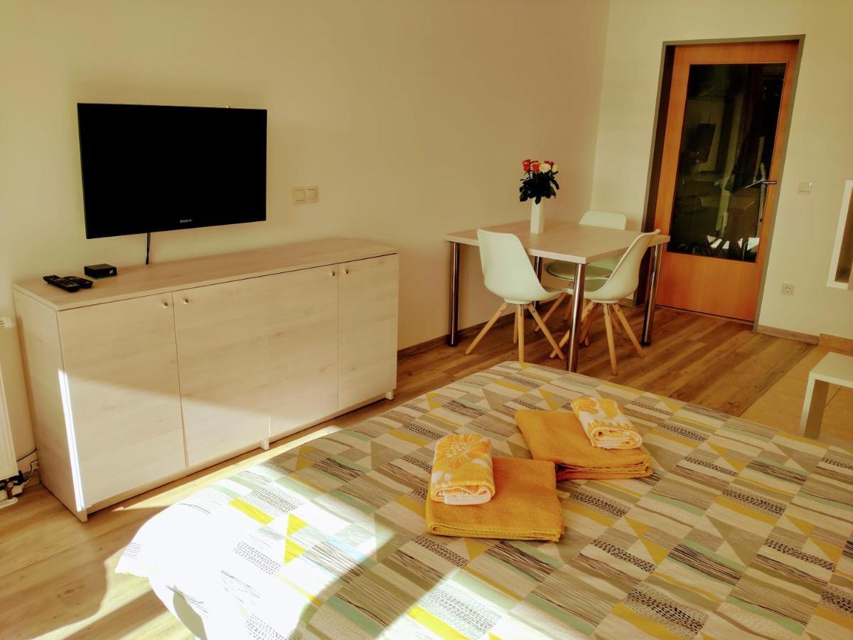 Apartma Max Моравске-Топлице Екстериор снимка
